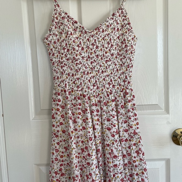 Spring/Summer Dress - Picture 1 of 3